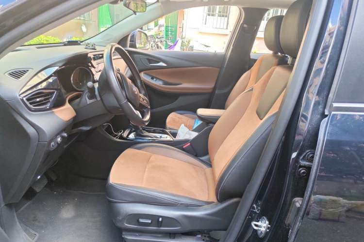 Used Buick Encore GX 2020 20T CVT Two-Wheel Drive Luxury Version Left Front Seat