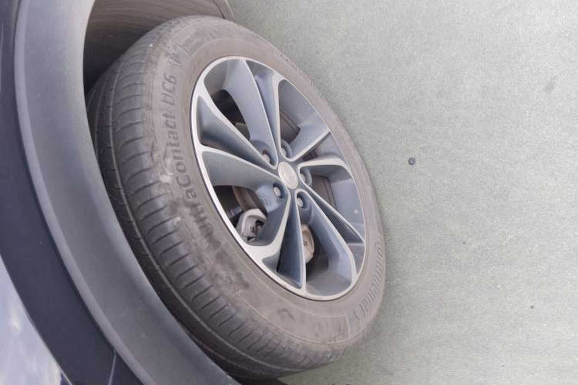 Used Buick Encore GX 2020 20T Automatic All-Wheel-Drive Flagship Model Left Front Wheel Hub