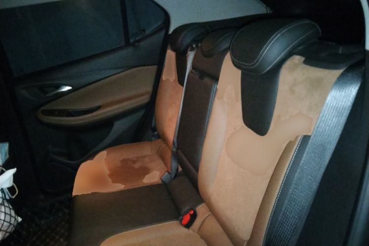Used Buick Encore GX 2020 20T CVT Two-Wheel Drive Luxury Version Left Rear Seat