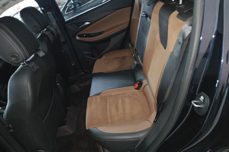 Used Buick Encore GX 2020 20T CVT Two-Wheel Drive Luxury Version Left Rear Seat