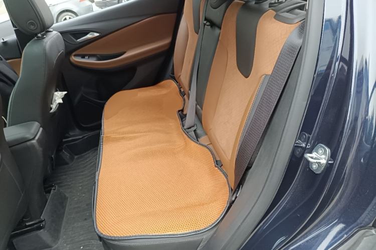 Used Buick Encore GX 2020 20T CVT Two-Wheel Drive Luxury Version Left Rear Seat