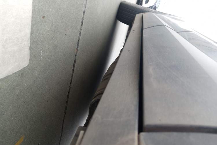 Used Buick Encore GX 2020 20T Automatic All-Wheel-Drive Flagship Model Left Side Sill