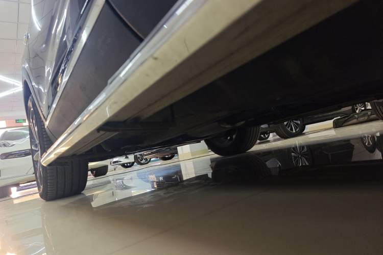 Used Buick Encore GX 2020 20T CVT Two-Wheel Drive Luxury Version Left Side Sill