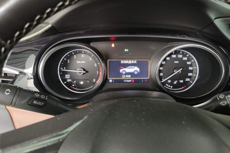 Used Buick Encore GX 2020 20T CVT Two-Wheel Drive Luxury Version Odometer Close Up