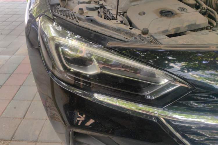 Used Buick Encore GX 2020 20T CVT Two-Wheel Drive Flagship Version Right Front Headlight