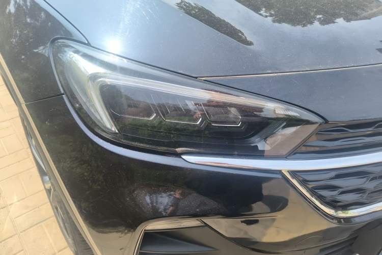 Used Buick Encore GX 2020 20T CVT Two-Wheel Drive Luxury Version Right Front Headlight