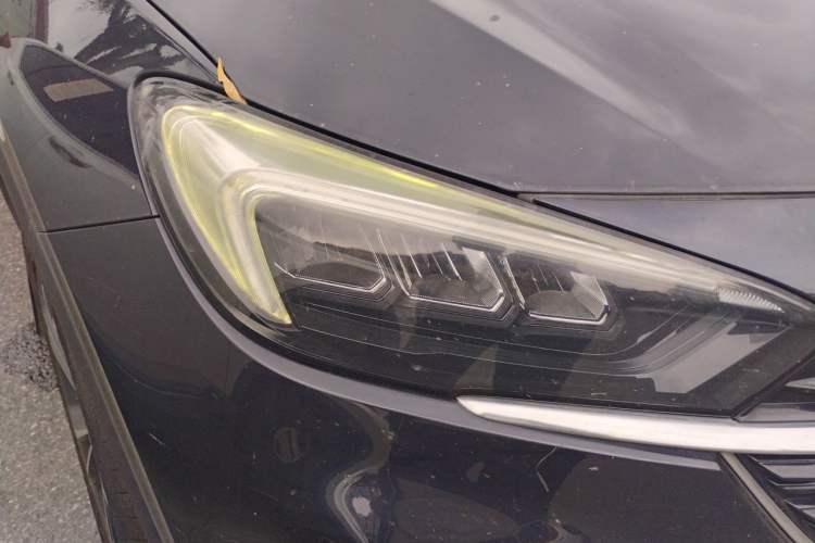 Used Buick Encore GX 2020 20T CVT Two-Wheel Drive Luxury Version Right Front Headlight