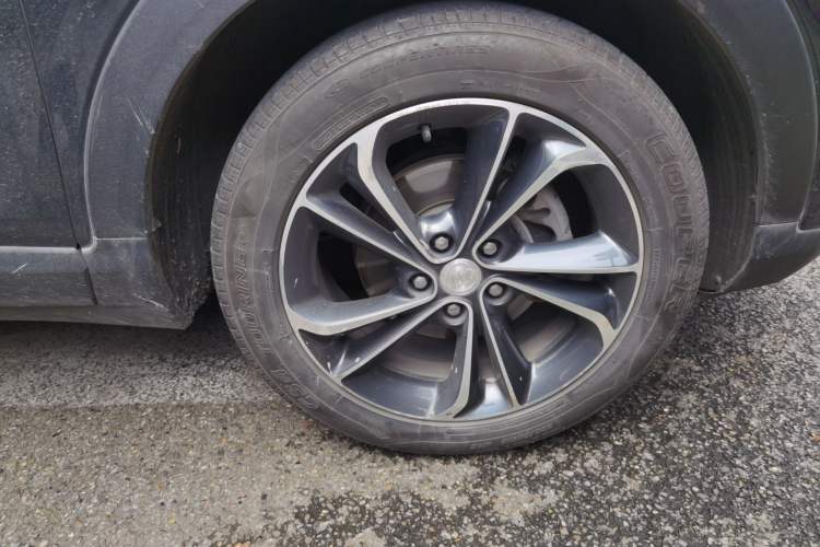 Used Buick Encore GX 2020 20T CVT Two-Wheel Drive Luxury Version Right Front Wheel Hub
