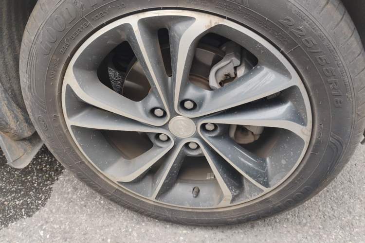 Used Buick Encore GX 2020 20T CVT Two-Wheel Drive Luxury Version Right Front Wheel Hub