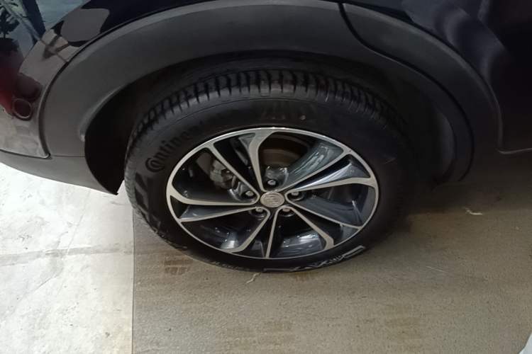 Used Buick Encore GX 2020 20T CVT Two-Wheel Drive Flagship Version Right Rear Wheel Hub