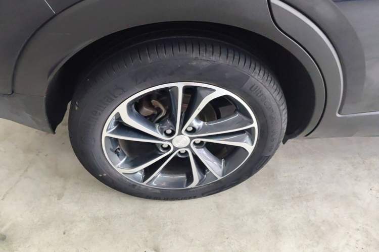 Used Buick Encore GX 2020 20T CVT Two-Wheel Drive Luxury Version Right Rear Wheel Hub