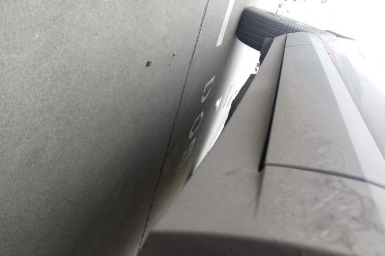 Used Buick Encore GX 2020 20T Automatic All-Wheel-Drive Flagship Model Right Side Sill