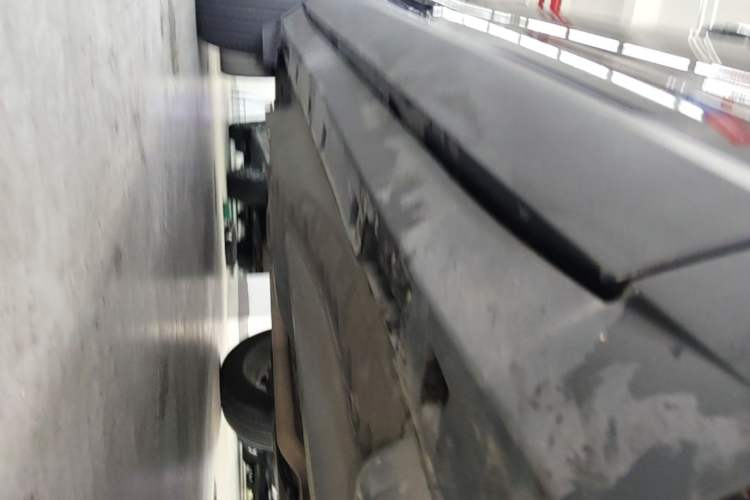 Used Buick Encore GX 2020 20T CVT Two-Wheel Drive Luxury Version Right Side Sill