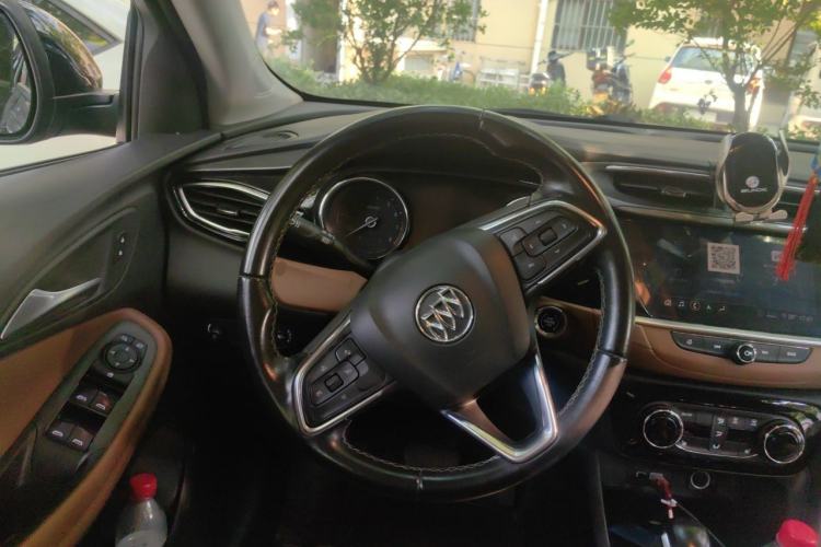 Used Buick Encore GX 2020 20T CVT Two-Wheel Drive Flagship Version Steering Wheel
