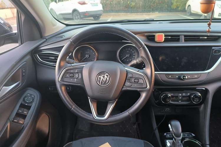 Used Buick Encore GX 2020 20T CVT Two-Wheel Drive Luxury Version Steering Wheel
