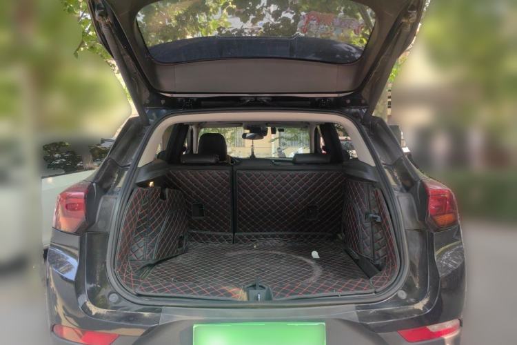 Used Buick Encore GX 2020 20T CVT Two-Wheel Drive Flagship Version Trunk