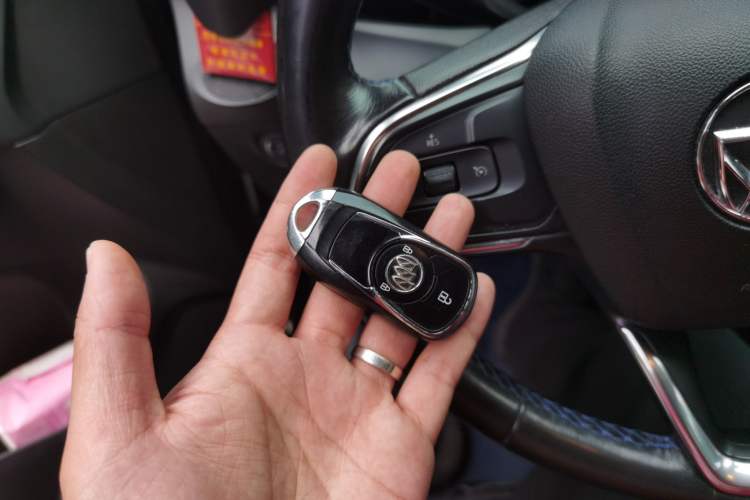 Used Buick Encore GX 2020 20T CVT Two-Wheel Drive Luxury Version Vehicle Key