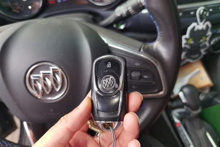 Used Buick Encore GX 2020 20T CVT Two-Wheel Drive Luxury Version Vehicle Key