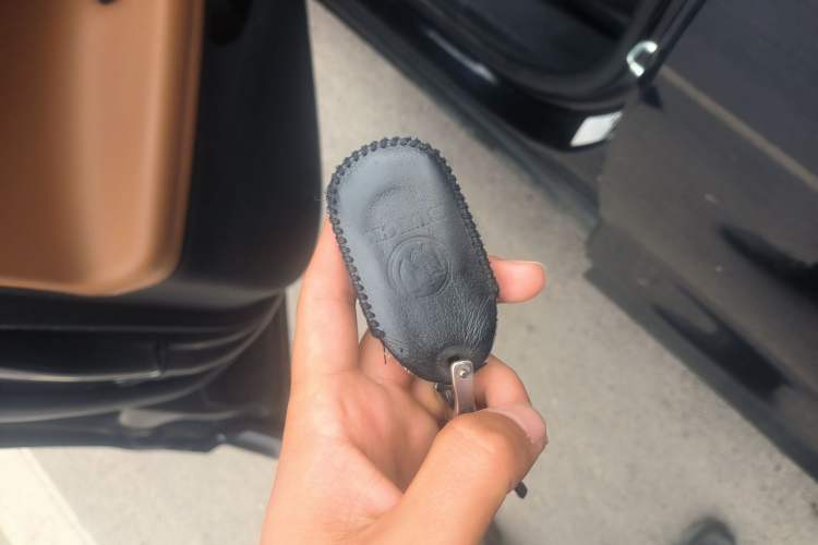 Used Buick Encore GX 2020 20T CVT Two-Wheel Drive Luxury Version Vehicle Key
