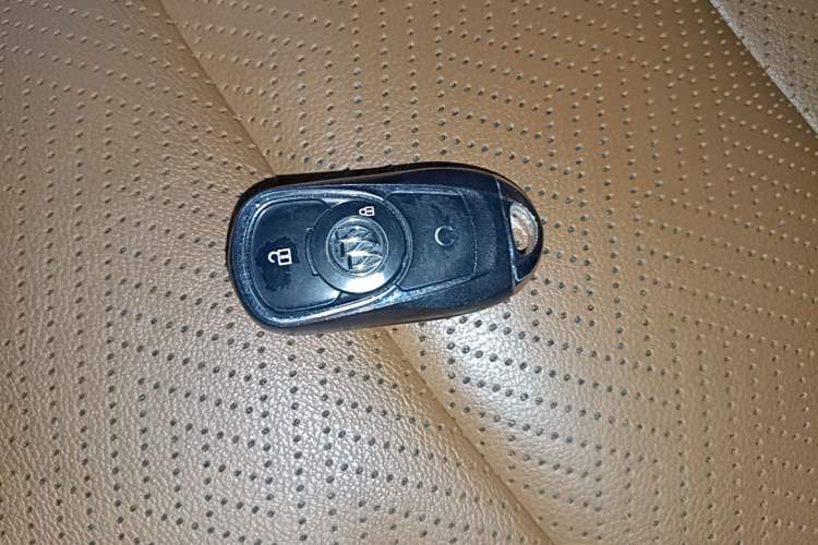 Used Buick Encore GX 2020 20T CVT Two-Wheel Drive Flagship Version Vehicle Key