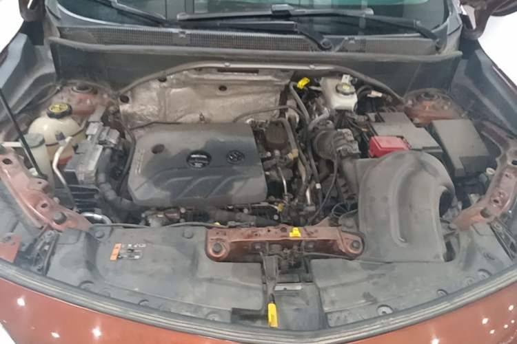 Used Buick Encore GX 2020 20T CVT Two-Wheel Drive Luxury Version Engine Bay