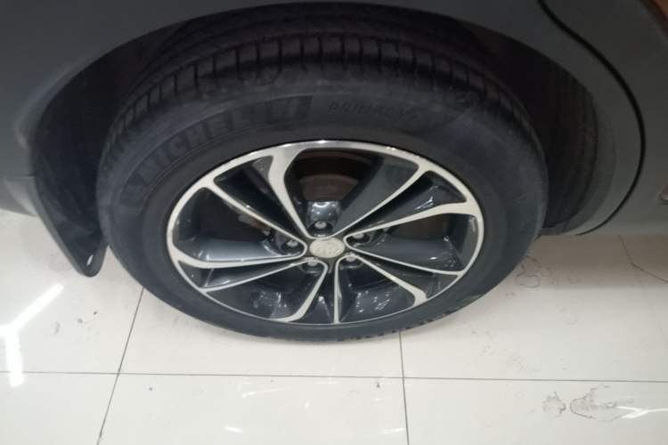 Used Buick Encore GX 2020 20T CVT Two-Wheel Drive Luxury Version Right Rear Wheel Hub
