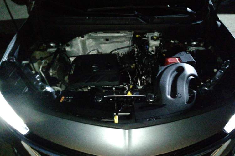 Used Buick Encore GX 2020 20T CVT Two-Wheel Drive Luxury Version Engine Bay