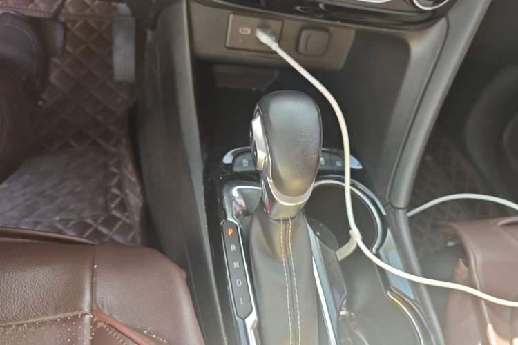 Used Buick Encore GX 2020 20T CVT Two-Wheel Drive Luxury Version Gear Lever