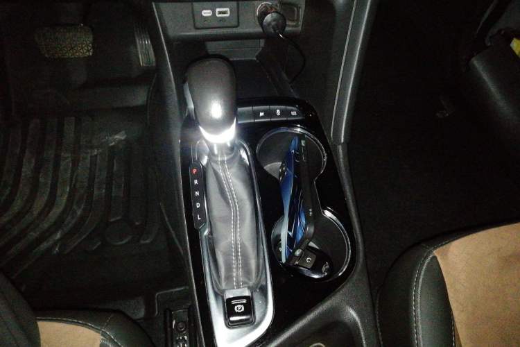 Used Buick Encore GX 2020 20T CVT Two-Wheel Drive Luxury Version Gear Lever