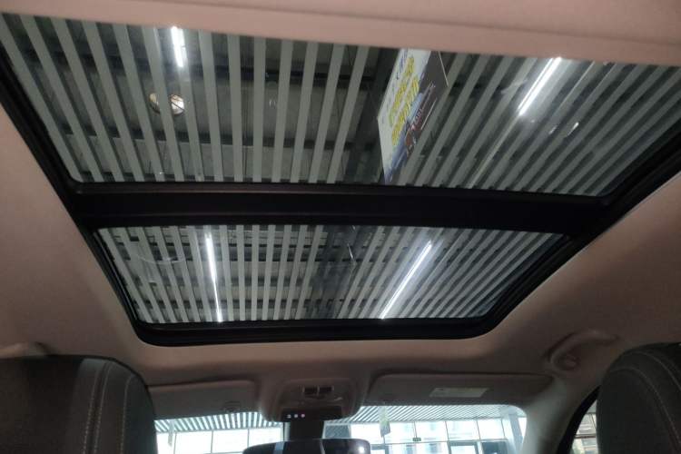 Used Buick Encore GX 2020 20T CVT Two-Wheel Drive Luxury Version Headliner