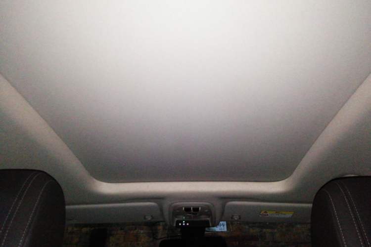 Used Buick Encore GX 2020 20T CVT Two-Wheel Drive Luxury Version Headliner