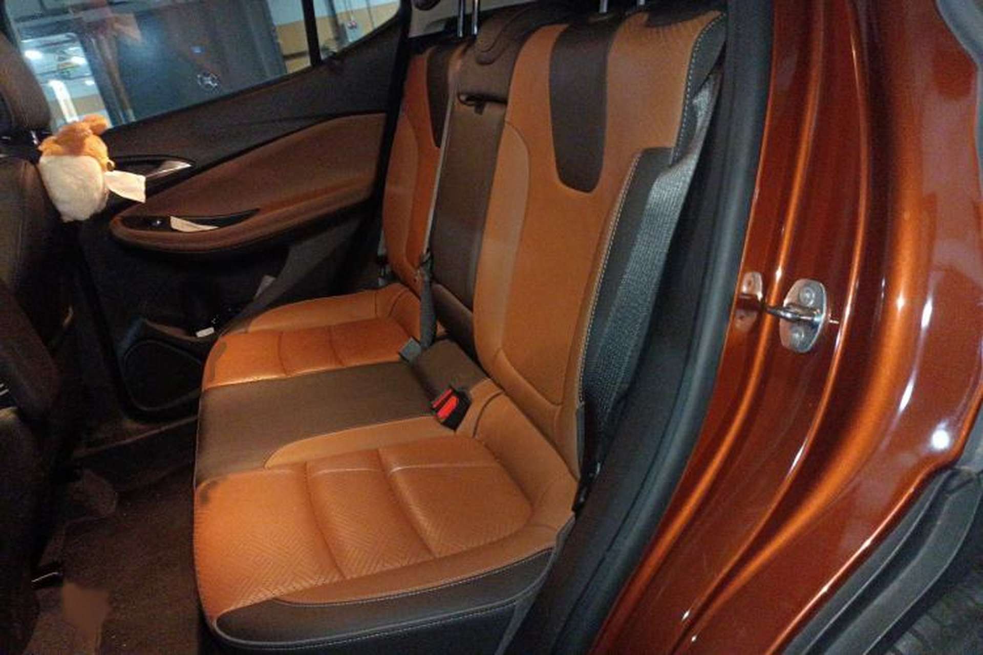 Used Buick Encore GX 2020 20T CVT Two-Wheel Drive Flagship Version Interior 4