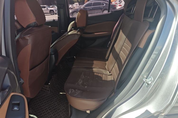 Used Buick Encore GX 2020 20T CVT Two-Wheel Drive Luxury Version Left Rear Seat