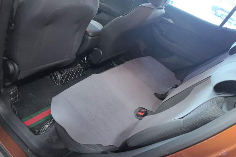 Used Buick Encore GX 2020 20T CVT Two-Wheel Drive Comfort Version Interior 2