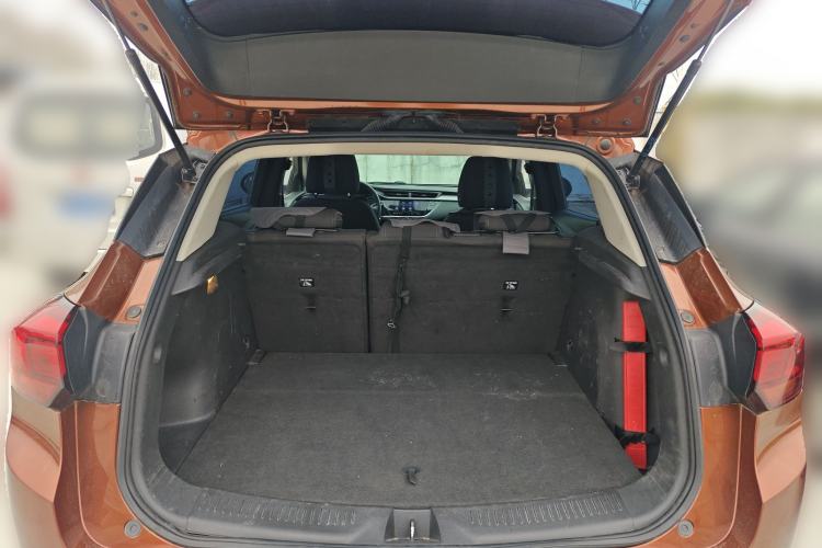Used Buick Encore GX 2020 20T CVT Two-Wheel Drive Comfort Version Trunk