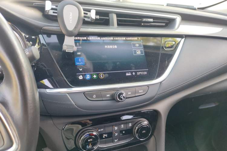 Used Buick Encore GX 2020 20T CVT Two-Wheel Drive Luxury Version Audio And AC Panel
