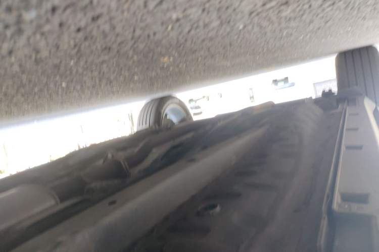 Used Buick Encore GX 2020 20T CVT Two-Wheel Drive Luxury Version Chassis Front Right