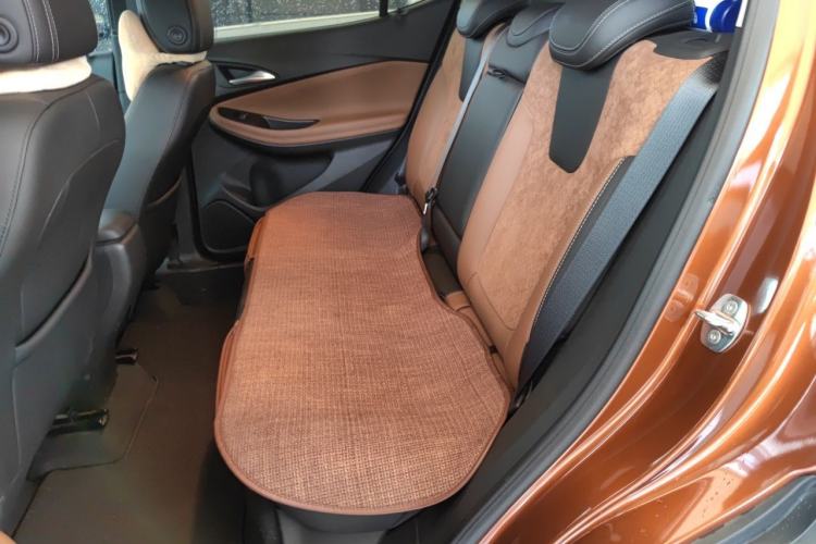 Used Buick Encore GX 2020 20T CVT Two-Wheel Drive Luxury Version Left Rear Seat