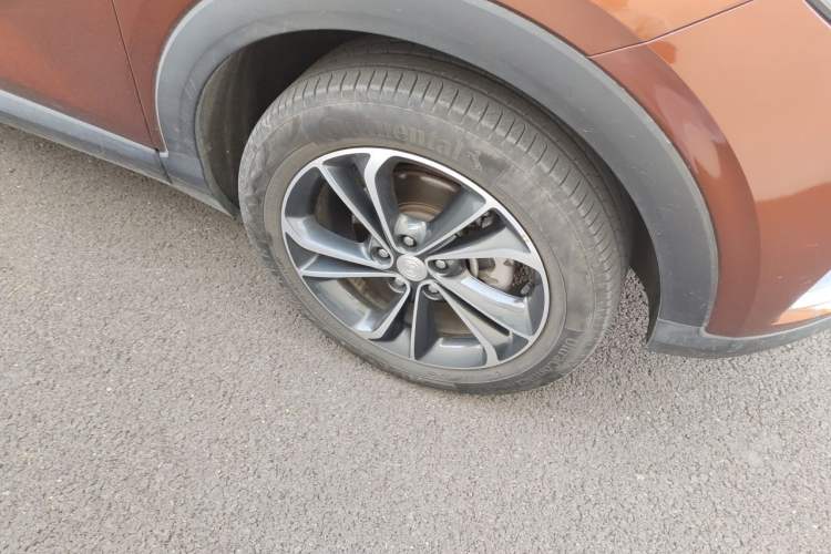 Used Buick Encore GX 2020 20T CVT Two-Wheel Drive Luxury Version Right Front Wheel Hub