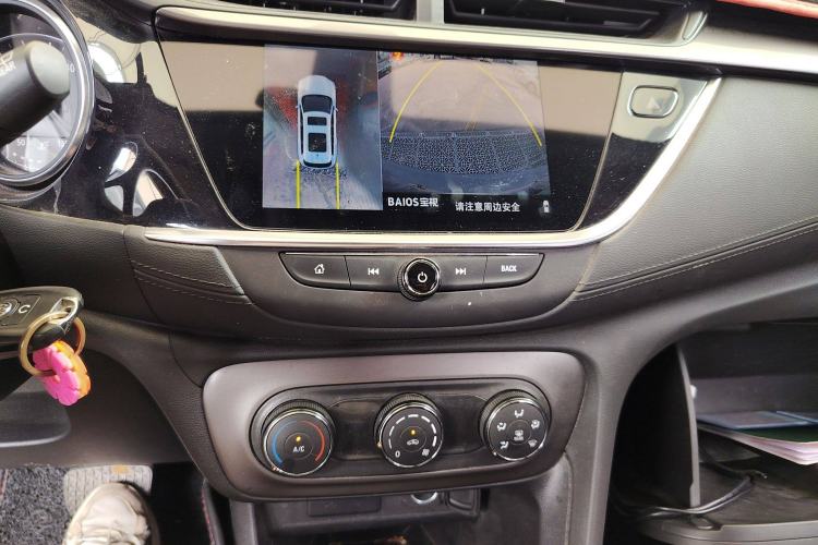 Used Buick Encore GX 2020 20T CVT Two-Wheel Drive Comfort Version Audio And AC Panel