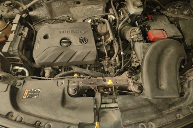 Used Buick Encore GX 2020 20T CVT Two-Wheel Drive Luxury Version Engine Bay