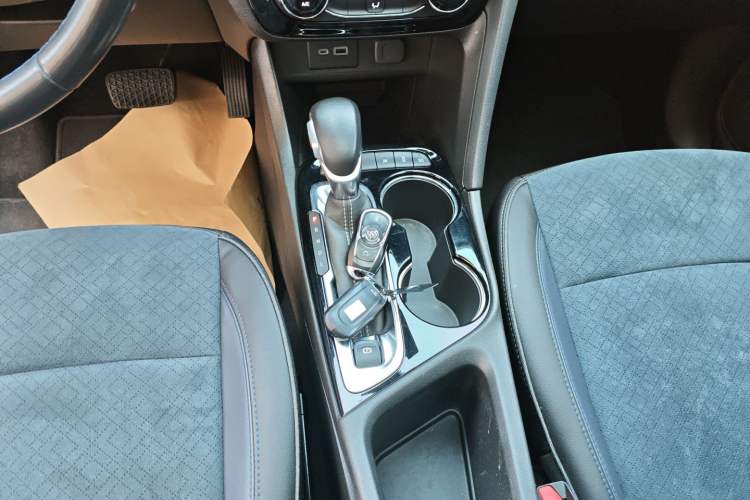 Used Buick Encore GX 2020 20T CVT Two-Wheel Drive Luxury Version Gear Lever