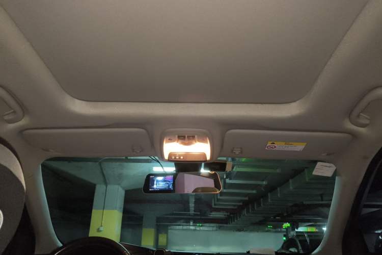 Used Buick Encore GX 2020 20T CVT Two-Wheel Drive Luxury Version Headliner