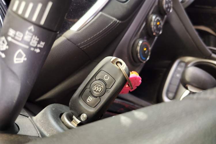 Used Buick Encore GX 2020 20T CVT Two-Wheel Drive Comfort Version Interior 1