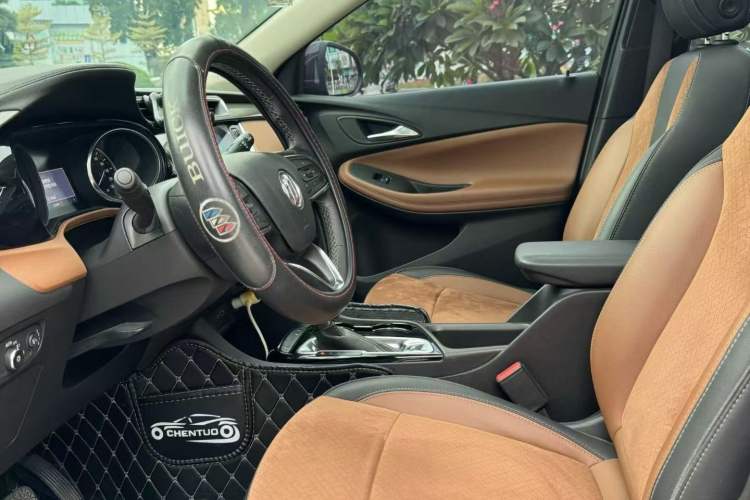 Used Buick Encore GX 2020 20T CVT Two-Wheel Drive Luxury Version Interior 7