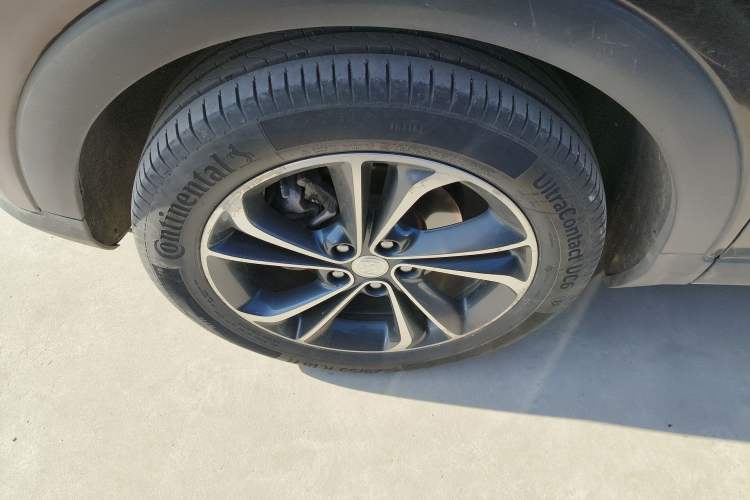 Used Buick Encore GX 2020 20T CVT Two-Wheel Drive Luxury Version Left Front Wheel Hub