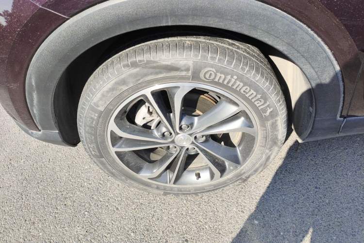 Used Buick Encore GX 2020 20T CVT Two-Wheel Drive Flagship Version Left Front Wheel Hub
