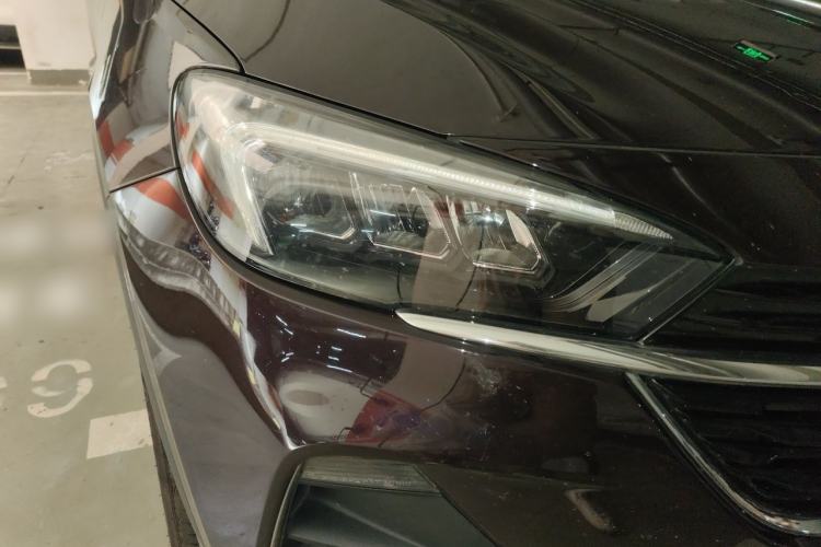 Used Buick Encore GX 2020 20T CVT Two-Wheel Drive Luxury Version Right Front Headlight