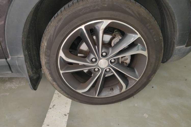 Used Buick Encore GX 2020 20T CVT Two-Wheel Drive Luxury Version Right Front Wheel Hub