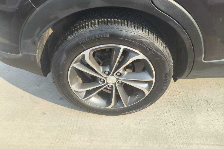 Used Buick Encore GX 2020 20T CVT Two-Wheel Drive Flagship Version Right Rear Wheel Hub